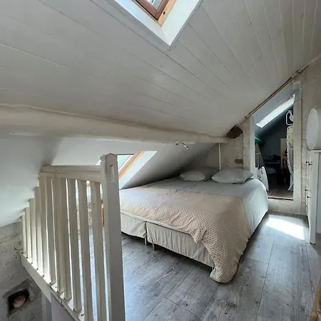 Apartment Chez Phil - Centre Sur Loing *